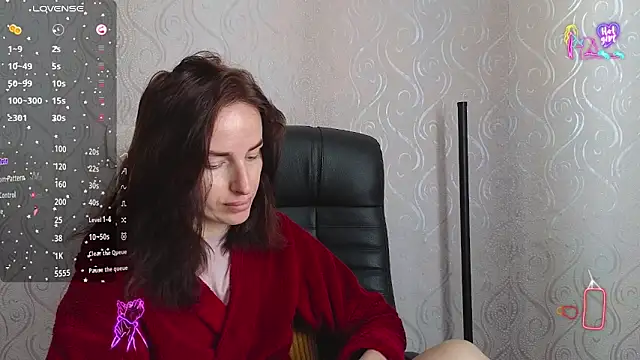 xx adrihanna xx online show from May 29, 2026, 6:11 am