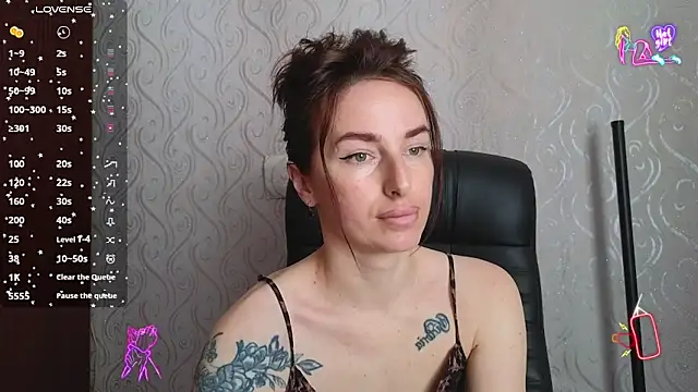 Snapshot of xx_adrihanna_xx chatting on June 8, 2026, 6:03 am xx adrihanna xx online show from June 8, 2026, 6:03 am