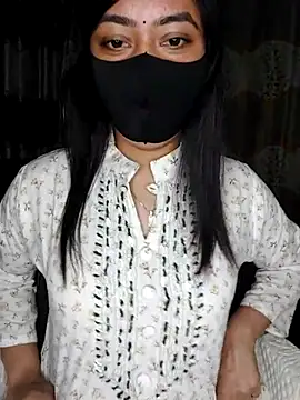 Snapshot of Sima--Roy chatting on December 31, 2024, 9:39 pm Sima--Roy online show from December 31, 2024, 9:39 pm