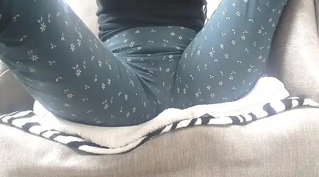 Web Lady online show from February 13, 2025, 9:27 pm