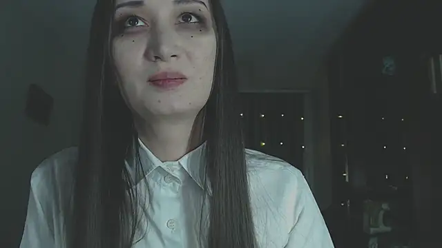 Snapshot of Rebel_Annet chatting on May 16, 2026, 2:27 pm Rebel Annet online show from May 16, 2026, 2:27 pm