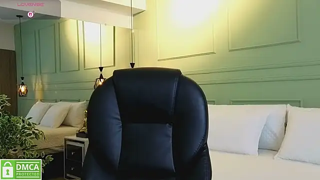 kataliina   online show from November 14, 2025, 11:53 am