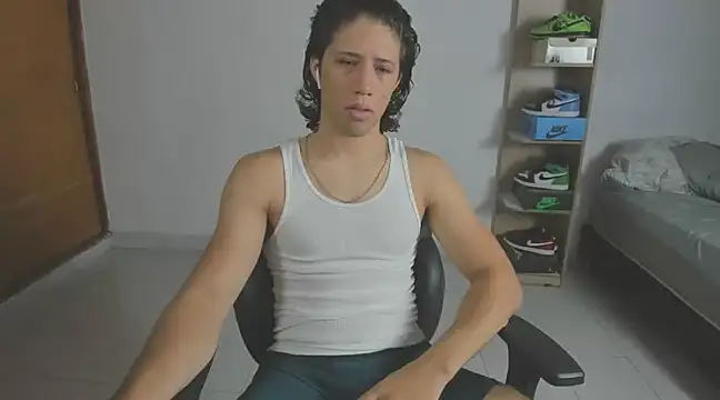 Snapshot of imtonny19 chatting on February 17, 2025, 10:03 pm imtonny19 online show from February 17, 2025, 10:03 pm