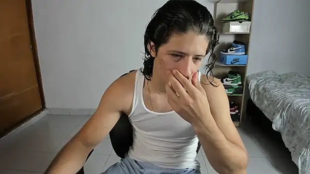 Snapshot of imtonny19 chatting on March 14, 2025, 11:11 pm imtonny19 online show from March 14, 2025, 11:11 pm