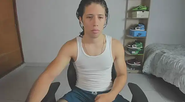 Snapshot of imtonny19 chatting on March 22, 2025, 10:59 pm imtonny19 online show from March 22, 2025, 10:59 pm