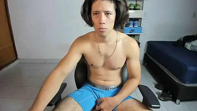 Snapshot of imtonny19 chatting on October 28, 2025, 12:36 am imtonny19 online show from October 28, 2025, 12:36 am