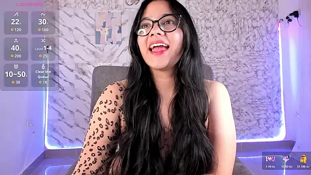 VALERIADREMS online show from October 19, 2025, 2:01 am