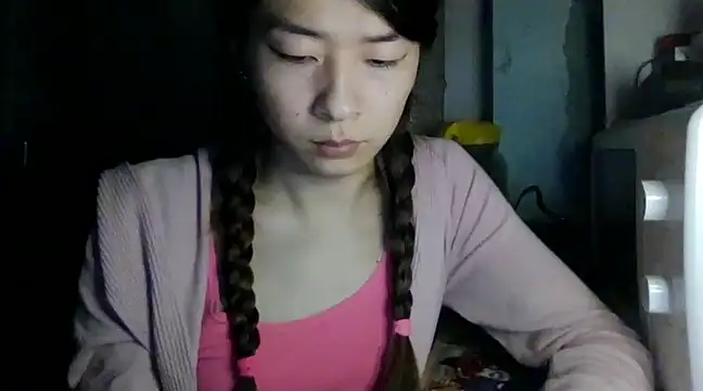 CarlyJoy online show from January 30, 2025, 3:51 pm