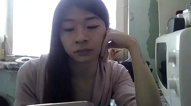 CarlyJoy online show from February 3, 2025, 7:07 am
