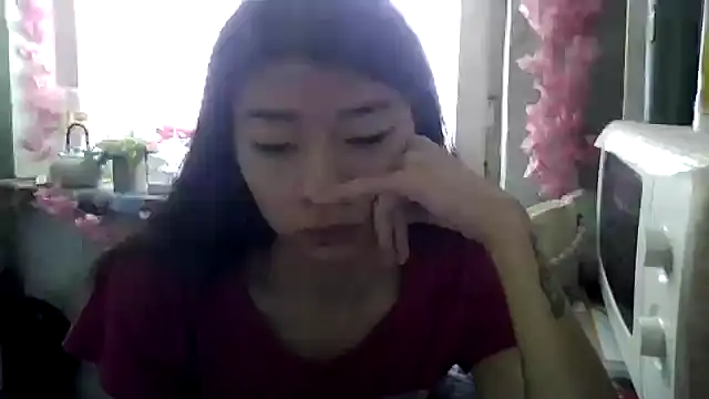 CarlyJoy online show from October 27, 2025, 10:52 am