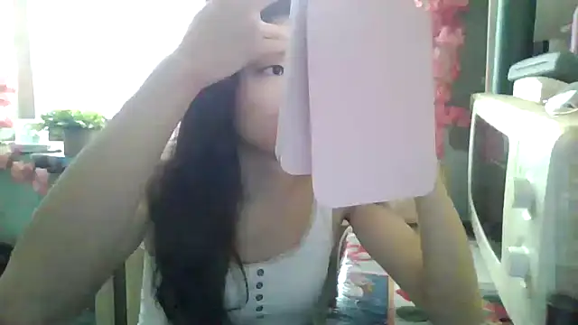 CarlyJoy online show from January 15, 2026, 9:36 am