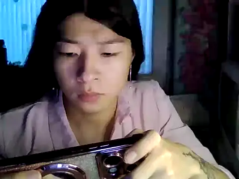 CarlyJoy online show from April 8, 2026, 1:55 pm