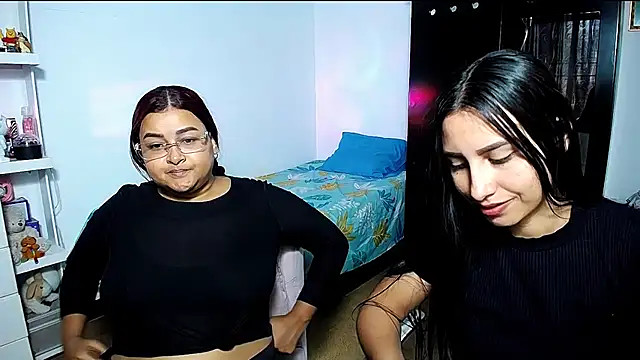 Snapshot of violeta_rous chatting on February 5, 2026, 3:16 pm violeta rous online show from February 5, 2026, 3:16 pm