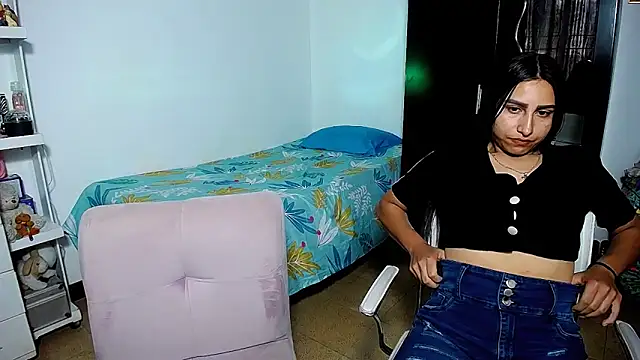 Snapshot of violeta_rous chatting on February 7, 2026, 3:16 pm violeta rous online show from February 7, 2026, 3:16 pm