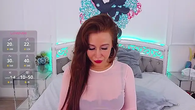 CrissyTaylor online show from November 5, 2025, 3:39 am