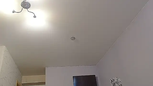 Snapshot of KathrineBerry chatting on December 7, 2024, 4:53 am KathrineBerry online show from December 7, 2024, 4:53 am