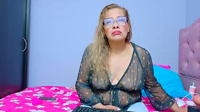 TifanyNasty online show from September 22, 2025, 11:29 pm