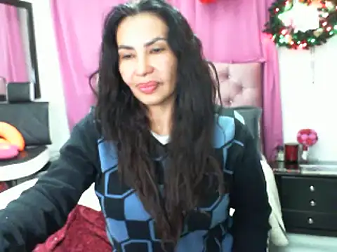 Snapshot of salome__milf chatting on March 11, 2025, 12:11 am salome milf online show from March 11, 2025, 12:11 am