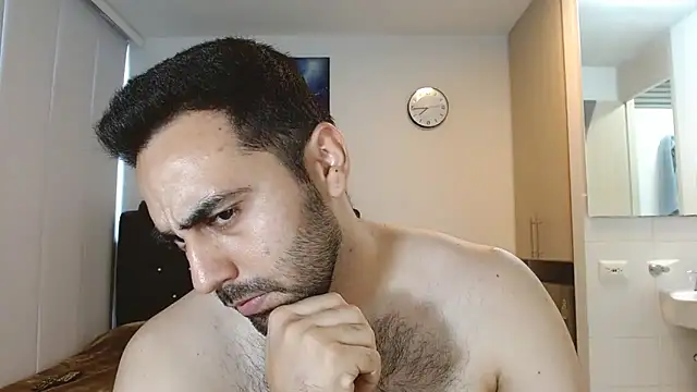 Snapshot of omarmohammedhot2 chatting on December 17, 2024, 2:33 pm omarmohammedhot2 online show from December 17, 2024, 2:33 pm