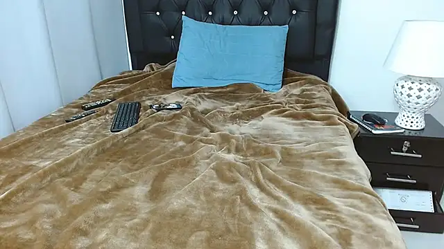 Snapshot of omarmohammedhot2 chatting on December 19, 2024, 5:29 pm omarmohammedhot2 online show from December 19, 2024, 5:29 pm