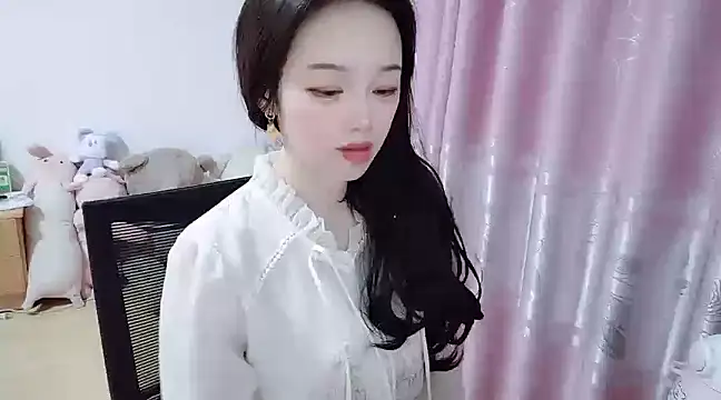 wwcc123 online show from March 13, 2025, 9:10 am