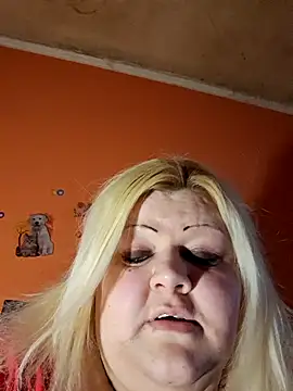 Snapshot of ducicsajsziii chatting on March 18, 2025, 12:14 pm ducicsajsziii online show from March 18, 2025, 12:14 pm