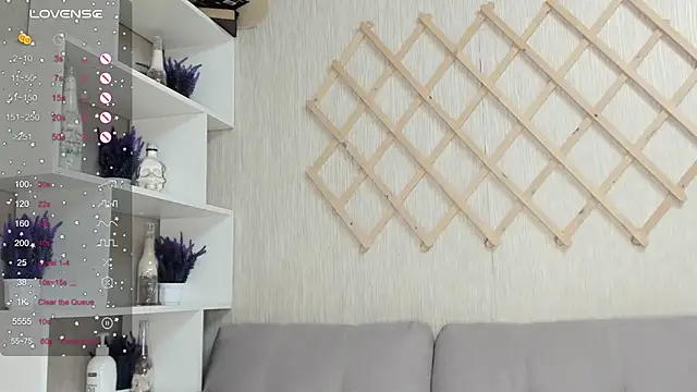 Snapshot of AutoBaby chatting on November 23, 2025, 10:59 am AutoBaby online show from November 23, 2025, 10:59 am