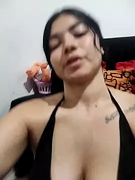 Danna 777 online show from November 22, 2025, 9:47 pm