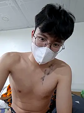 Gwencloudy online show from April 3, 2026, 4:16 pm