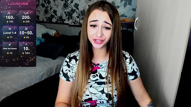 Snapshot of weakness4u chatting on December 12, 2024, 6:25 am weakness4u online show from December 12, 2024, 6:25 am