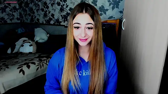 Snapshot of weakness4u chatting on January 18, 2025, 2:14 am weakness4u online show from January 18, 2025, 2:14 am