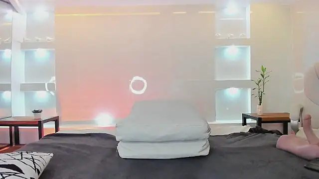 Snapshot of martina_mayers chatting on March 18, 2025, 8:26 pm martina mayers online show from March 18, 2025, 8:26 pm