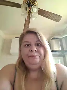 AriannaMilf online show from November 5, 2025, 8:36 am