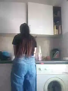 bruna safadinhaa online show from December 11, 2024, 12:23 pm