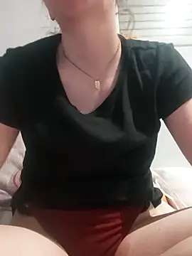 bruna safadinhaa online show from February 23, 2025, 7:17 pm