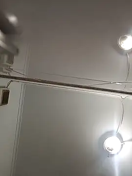 bruna safadinhaa online show from February 18, 2026, 9:49 am