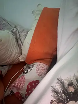 bruna safadinhaa online show from April 9, 2026, 4:34 pm