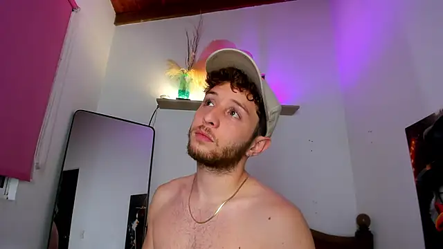 Juan Castano online show from October 9, 2025, 11:25 pm