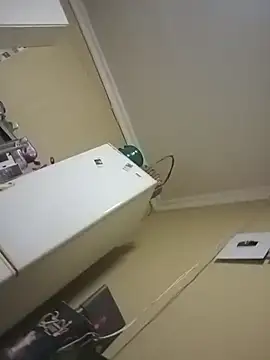 ShooingBunch online show from March 21, 2026, 11:59 am