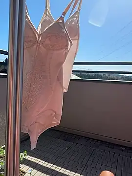 TYTYTYTY130130 online show from April 12, 2026, 4:50 am