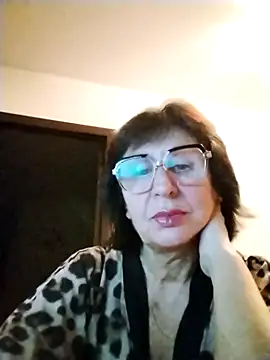 AlbinaXPretty online show from October 24, 2025, 8:05 pm