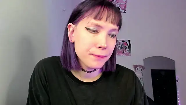 Snapshot of dollmore chatting on February 10, 2026, 6:34 pm dollmore online show from February 10, 2026, 6:34 pm