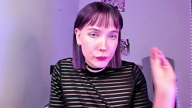 Snapshot of dollmore chatting on February 13, 2026, 5:53 pm dollmore online show from February 13, 2026, 5:53 pm