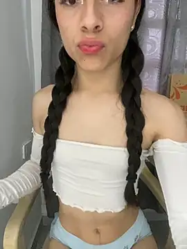 valendoll online show from February 27, 2025, 10:09 pm