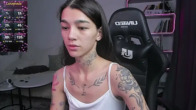 vinkitinkii online show from January 22, 2025, 9:57 am