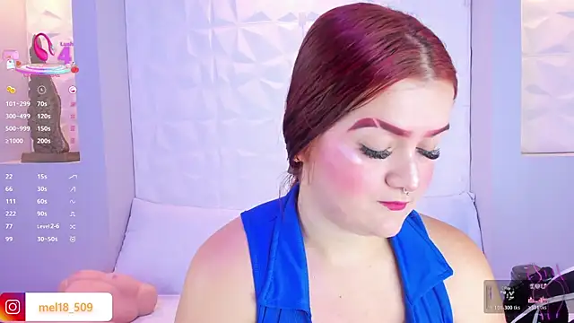 Snapshot of MelanieKlaus chatting on November 18, 2025, 11:25 am MelanieKlaus online show from November 18, 2025, 11:25 am