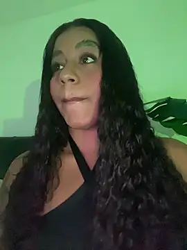 charlotteeruss online show from February 7, 2026, 3:54 am