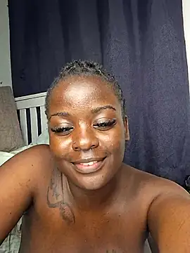 Snapshot of hornycreamybabe chatting on March 22, 2025, 11:53 pm hornycreamybabe online show from March 22, 2025, 11:53 pm