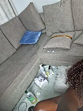 Snapshot of hornycreamybabe chatting on December 2, 2025, 3:18 pm hornycreamybabe online show from December 2, 2025, 3:18 pm