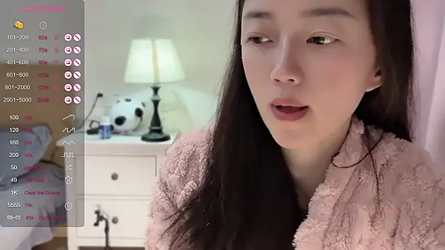 A-xena online show from January 31, 2025, 2:04 am